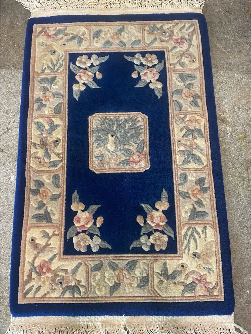 Hand-Knotted Chinese Wool Rug 3x2 - Picture 2 of 6